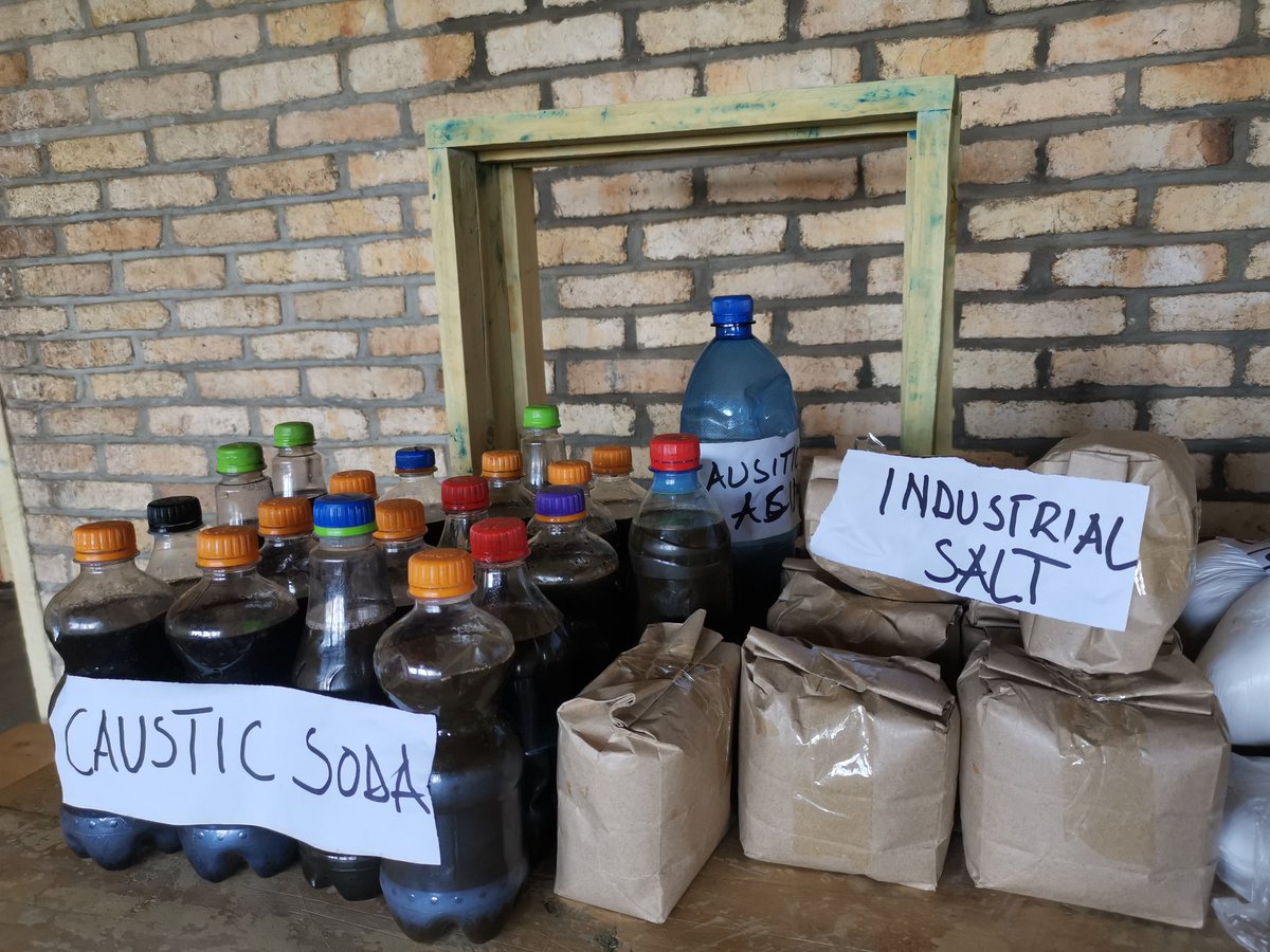 In Partnership with Umubano asbl, HTF is one step closer to empowering singngle mothers by teaching them how to make different types of soaps, lotion and many more!! <a href="/girlsofdestiny0/">Girls of Destiny (G.o.D)</a>, <a href="/AlbertineNyira2/">Albertine Nyiraneza</a>
<a href="/Muhangadis/">MUHANGA District</a>
<a href="/ShukuruLtd/">Shukuru shining star company ltd</a>
<a href="/Beicky13/">Benique 🇷🇼🇷🇼</a>
#empoweringSingleMothers
#eraducatePoverty