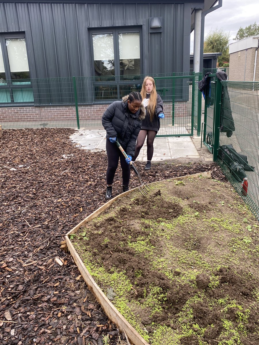 Grafting in the garden with <a href="/HarlawWider/">Harlaw Wider Achieve</a> volunteers