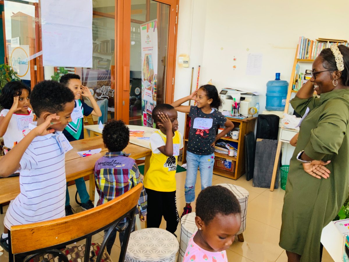 book_driveug's tweet photo. 📚 Thank you, parents, for joining us on our Fun Reading Day last weekend!
Your support in bringing your kids to this event meant the world to us.
Together, we're fostering a love for reading that will last a lifetime. 📖
#GratitudeWeek #ReadingDays https://t.co/an8HecSVVW