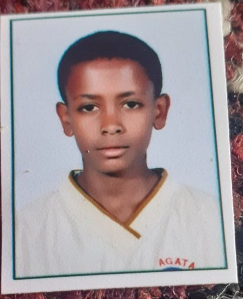 Hey friends I need your favor !!
This boy name is Emran Tameru he lives around 18 mazoriyaa. Today October 10 morning he said he was going to mosque but he didn't come back. 
Please Retweet 🙏🏾 
Thank you 😊