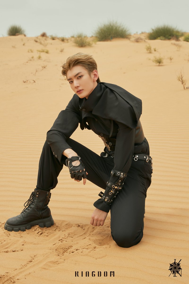 TheKingDom_GF's tweet photo. [👑]

KINGDOM 7TH MINI ALBUM 'History Of Kingdom : PartVII. Jahan' INDIVIDUAL CONCEPT PHOTO (Fatalistic ver.)

#HWON #훤
#KINGDOM #킹덤 https://t.co/CL3vaD0VKd