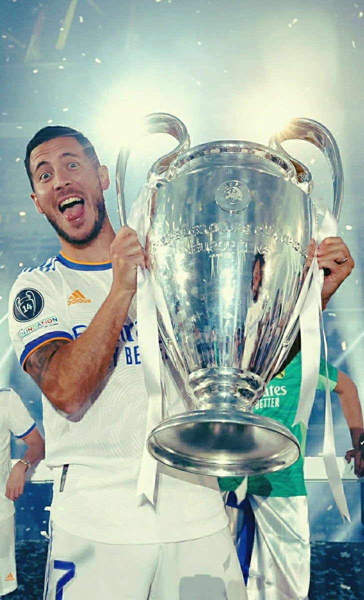 soccerblogng's tweet image. 🚨 Eden Hazard  has RETIRED from football at the age of 32

🎮 Professional appearances: 749 
⚽ Goals scored: 200
🎯 assists: 193
🏆 Trophies: 15 

The Hazardous Chelsea Legend retires 👏 🔥

Happy Retirement Eden!!!