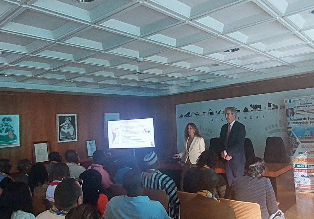 👉Esta mañana hemos asistido a la recepción de la delegación de Costa de Marfil junto a <a href="/AICAempresarios/">AICA - Asociación de Empresarios de Alcobendas</a>
🤝Una colaboración entre Costa de Marfil y España en un marco empresarial relacionado con el turismo y el deporte.Bienvenidos a la ciudad de #Alcobendas <a href="/bettabracco/">Elisabetta Bracco</a>