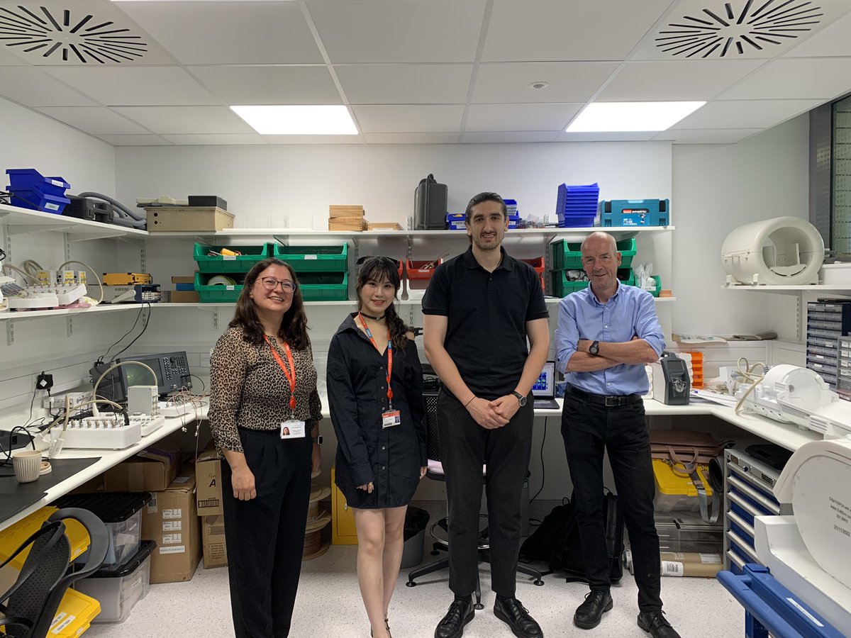 Özlem Ipek (@mri_girll) on Twitter photo Pioneer in #mri field <a href="/AndrewW56450446/">AndrewWebb</a> visited our lab and exchanged ideas on #rf #engineering #infantMRI #lowfield #uhf #metabolic #imaging #rfcoils #london #rflab <a href="/KingsImaging/">Biomedical Engineering & Imaging Sciences</a> Menglu Wu Nejat Karadeniz Bisher Amer Pioneer in #mri field <a href="/AndrewW56450446/">AndrewWebb</a> visited our lab and exchanged ideas on #rf #engineering #infantMRI #lowfield #uhf #metabolic #imaging #rfcoils #london #rflab <a href="/KingsImaging/">Biomedical Engineering & Imaging Sciences</a> Menglu Wu Nejat Karadeniz Bisher Amer