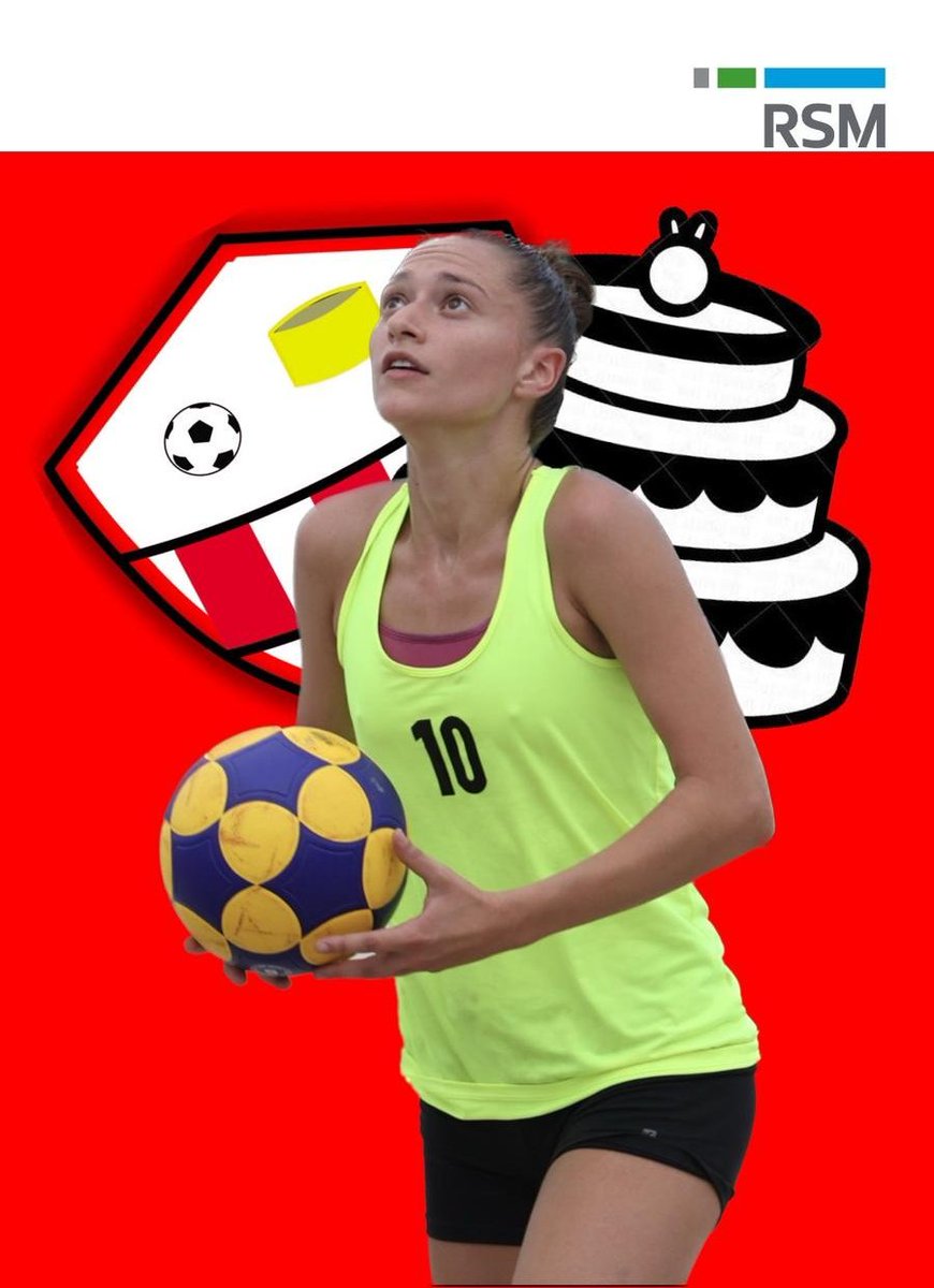 SantLlorencKC's tweet photo. 🔴⚪️ Avui la Clara celebra el seu primer aniversari com a blanc-i-vermella!
Tenim moltes ganes de veure-la dins la pista amb els nostres colors. Moltes Felicitats @clara_creu! 🎂🥳 #aniversari #soyRSM #beRSM #felicitats https://t.co/lXcBtMIXSr