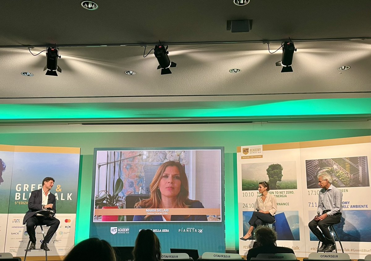 Eli_Ruffolo's tweet photo. Ricerca e innovazione nell’industria energetica per contrastare il cambiamento climatico.
Talk con @SerenaGiacomin, Maria Siclari, direttrice @ISPRA_Press, Fabrizio Pirri, Direttore Center for SustainableFutureTechnologies e @edoardovigna https://t.co/9UDqWbJtJx