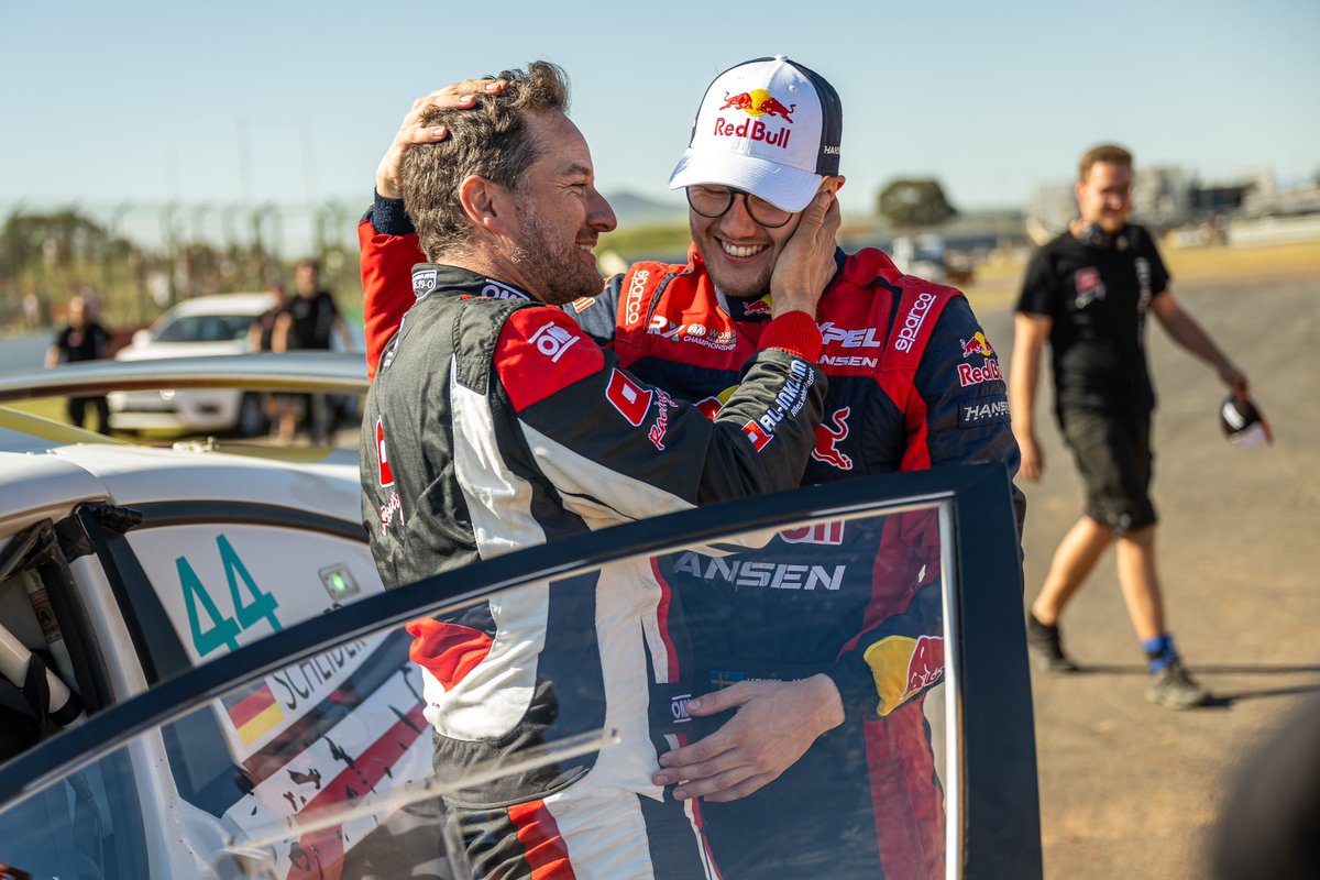 Timo Scheider tweet media