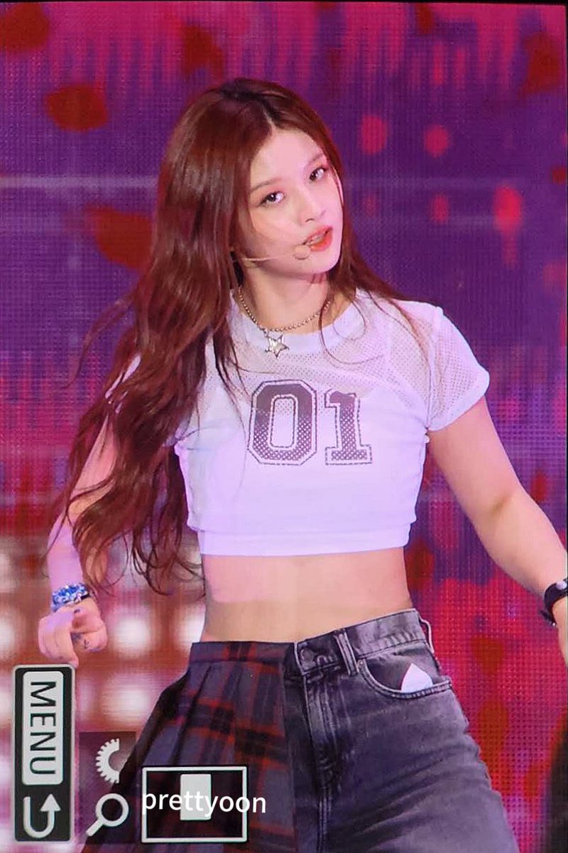 prettyoon0126's tweet photo. 「231010」 

#NMIXX   #엔믹스 #설윤 #SULLYOON #NMIXX_TMA2023 https://t.co/dfjqo3yMme