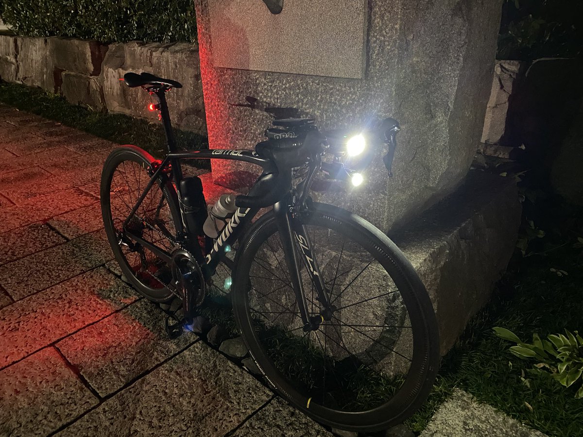 japangyapan's tweet photo. 秋の夜長も大丈夫
#volt800 #RN1500 https://t.co/DF9A57ipex
