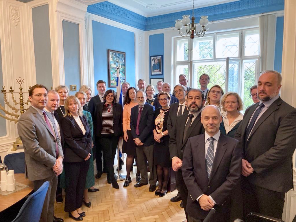 EU 🇪🇺 Heads of Mission in the Czech Republic met the ambassador of Israel @Annaazari 🇮🇱 to express their deepest sympathies and support in an extremely difficult time Israel is facing.