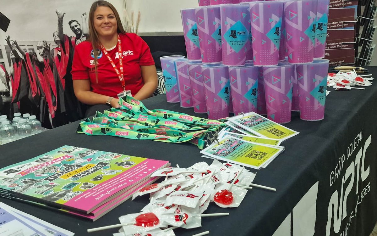 Grŵp Colegau NPTC Group of Colleges (@nptcgroup) on Twitter photo Over the next two days, you can find us at <a href="/OESkillsEvents/">Skills Events</a> #SkillsCymru at the <a href="/UtilitaArenaCDF/">Utilita Arena Cardiff</a> 👋🏻
We'll be meeting school pupils from across South Wales, helping them to explore their college #Choices and our hugely popular photo booth will be back in action 📷😎
This evening, Over the next two days, you can find us at <a href="/OESkillsEvents/">Skills Events</a> #SkillsCymru at the <a href="/UtilitaArenaCDF/">Utilita Arena Cardiff</a> 👋🏻
We'll be meeting school pupils from across South Wales, helping them to explore their college #Choices and our hugely popular photo booth will be back in action 📷😎
This evening,