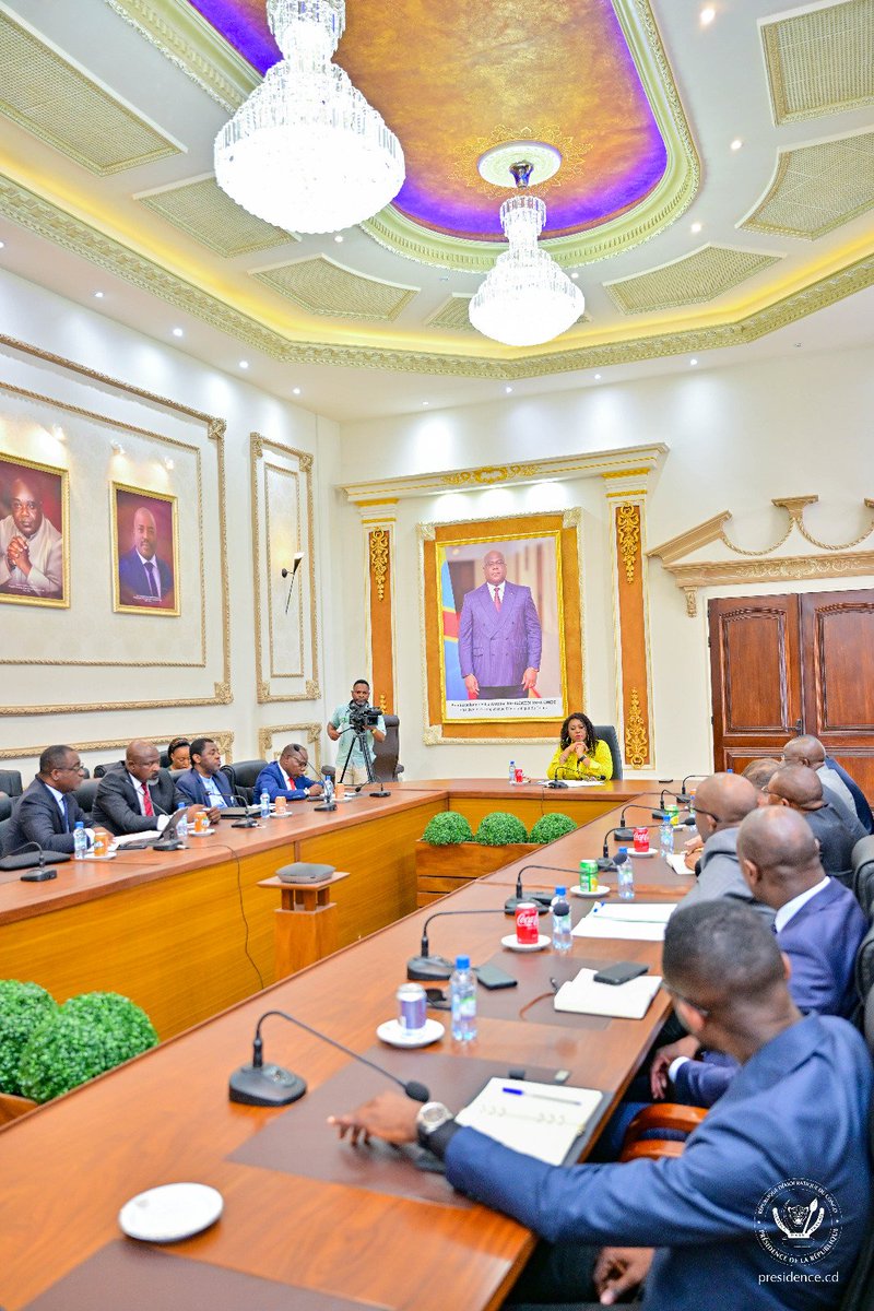 Après la réunion de GABI(Global Africa Business Initiative)le 22 sept à New York en marge de l'Ass. Gén de l'#ONU, une feuille de route avait été assignée par le Président @fatshii13 au sujet du projet de raffinerie du cuivre et cobalt en RDC. Ce 10 oct, tous les acteurs autour