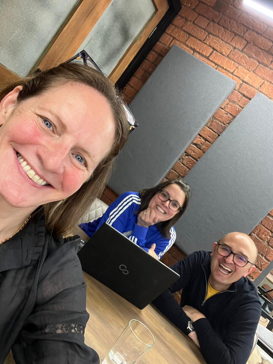 bookofthefuture's tweet photo. Brilliant couple of sessions in the studio this week recording for Future Proof Your Business. Episodes coming up on #creativity with @graemepark and @Jennie_J_ of @myfirst5years https://t.co/wPYDlTunul