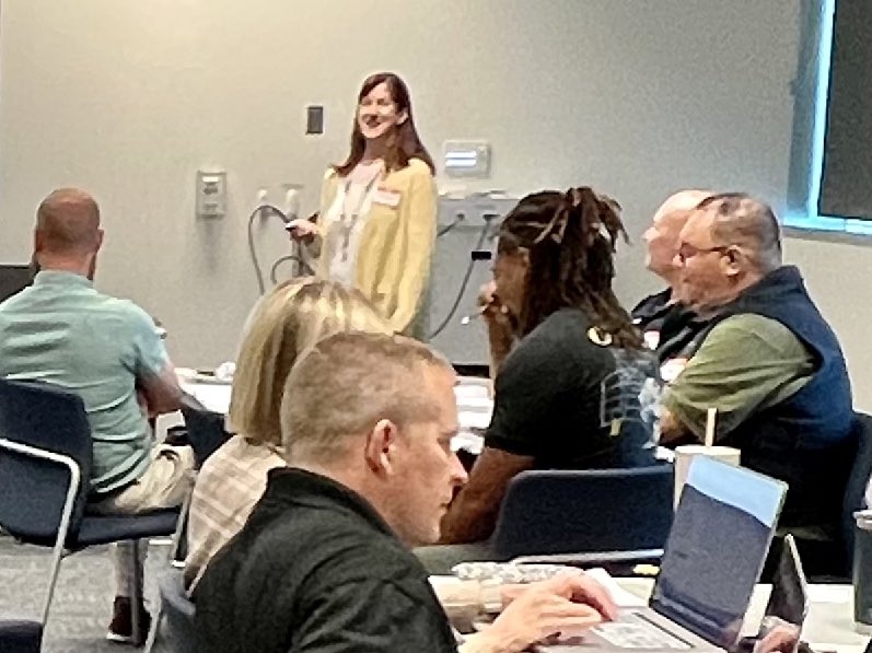 #Strategicplanning #Prop28 Arts &amp; Music in Schools Act w/Peggy Burt, Statewide Arts Education Consultant here <a href="/VenturaCOE/">Ventura Co Ofc of Ed</a> Thx Brett Taylor, Director &amp; Region 8 Arts lead, Part 1 of 3🎨Visual &amp; Performing 🕺🏼Arts 🎭Network 🎶 Uniting Ed Partners <a href="/CACountyArts/">CA Arts Initiative</a> <a href="/create_ca/">Create CA</a> <a href="/CaArtsEd/">California Arts Education</a>