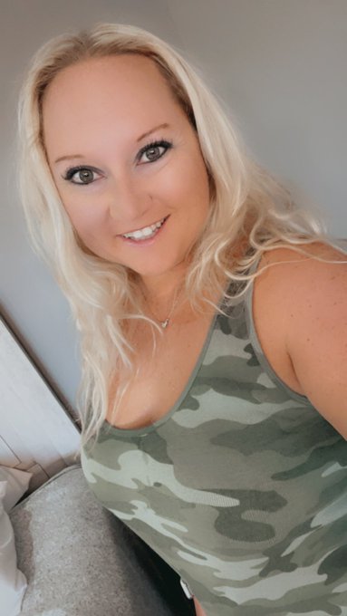 Link in my bio for my free telegram, snap and onIIyfamzz https://t.co/7IQpPWhUWP<a href="/tag/realloyalfans"class="tags"><span>#realloyalfans</span></a>