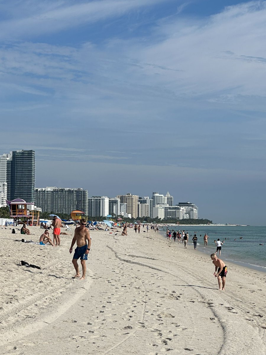 Won’t be posting much until christmas. Traveling through Mid and South America. Currently in Miami :)