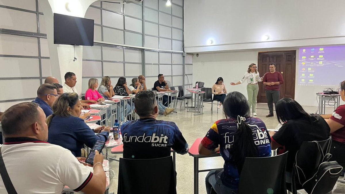 Fundabit_'s tweet photo. Hoy #10Oct se lleva a cabo el segundo día del II Encuentro nacional de educadores para la transformación digital educativa y el papel que juega Fundabit en la nueva época con nuestro hermano de la República de Cuba https://t.co/MolFJbjOvl