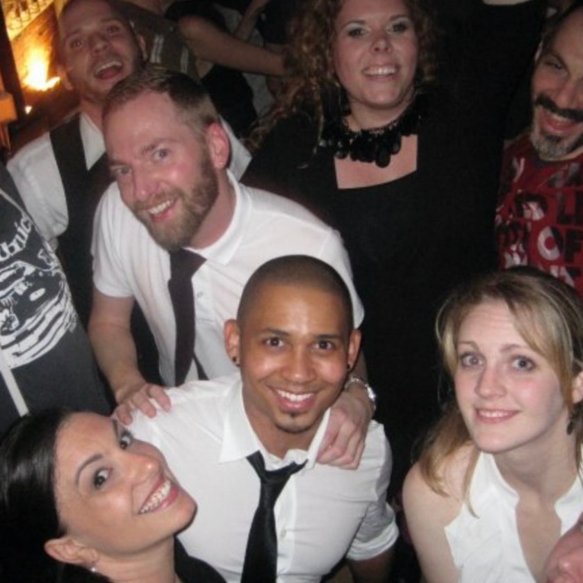 nonisdeli's tweet photo. Noni's in a splash circa 2009. Anniversary, Carnivores( the band, not y'all lol), halloween lewks, and friends and friends and friends. Lets do this one more time 🥰 https://t.co/sqz8j8OYqB