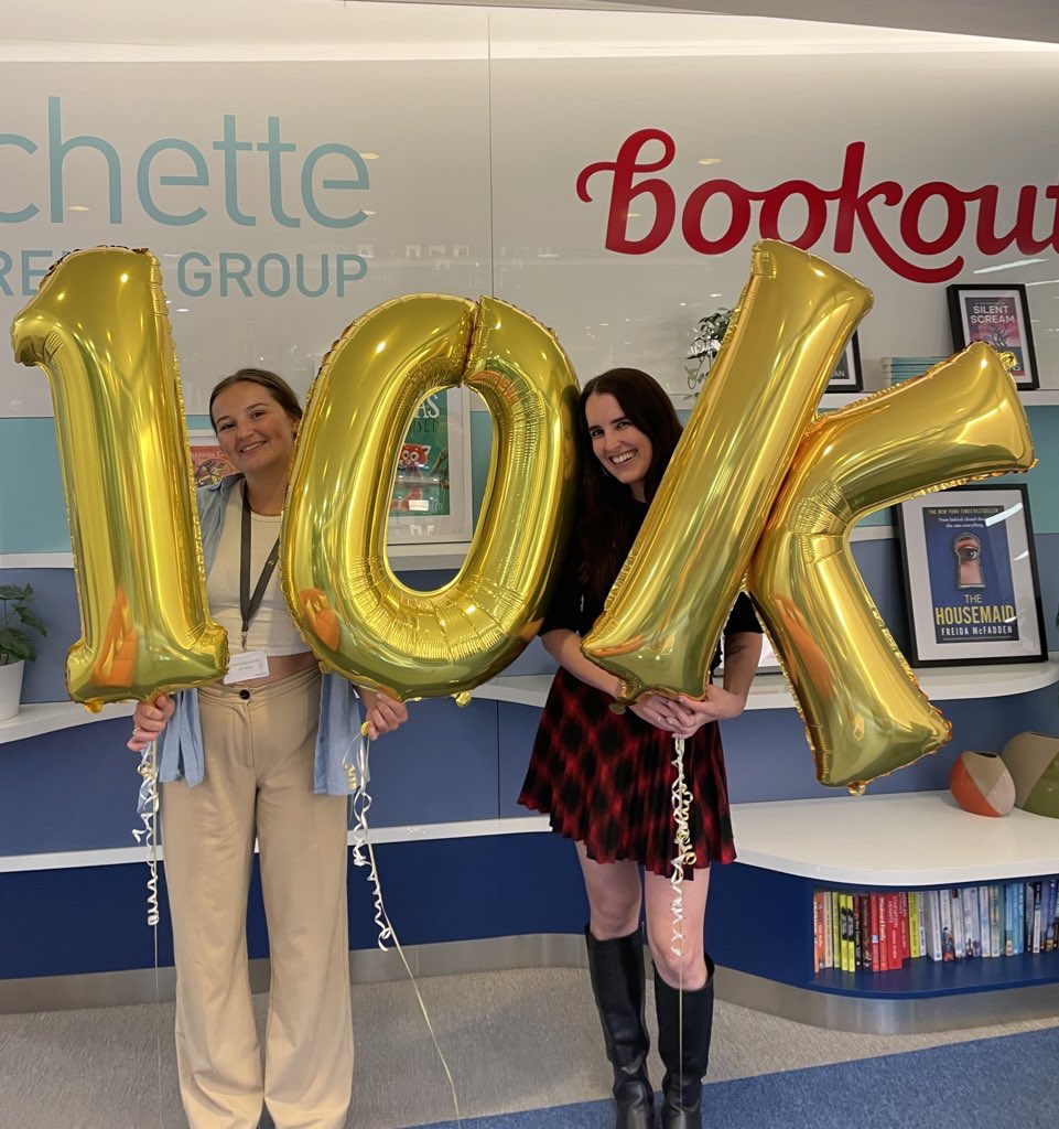*Work milestone klaxon* We hit 10k on TikTok! 

Head to the <a href="/teambkmrk/">BKMRK Updates</a> account to see <a href="/Bec__Gillies/">Bec Gillies</a> and I try to lip-sync with trending sounds and keep up to date with the world of #booktok 😅