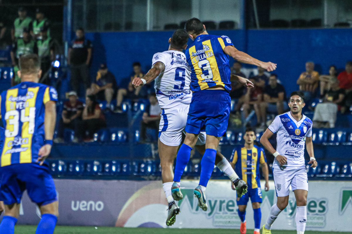 IvanEmilio95's tweet photo. Gracias Dios 🙏❤️ +3 gran esfuerzo de todos a seguir así 💪🏽 #vamoluque🟡🔵 https://t.co/D0tYpKyxeG