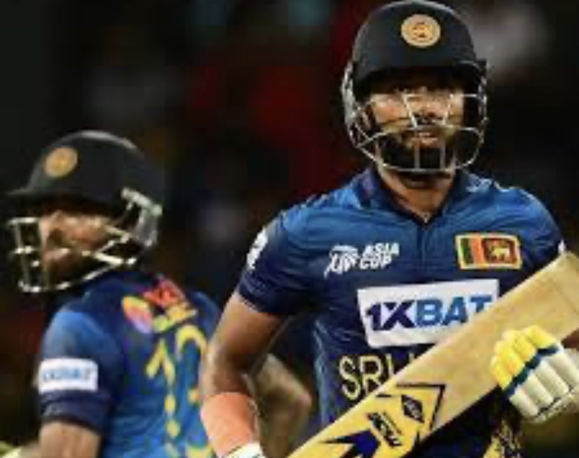 Aidansharm96's tweet photo. Word cup ke history me pahli baar ek match me 4 Century
New records🔥
SL vs pak match
#SLvsPAK #wordcup #word_cup #Dream11 https://t.co/LG448dN5Kt
