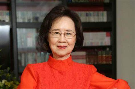 liyaosha's tweet photo. 我可以负责任地告诉你，抗战时期最惨烈的常德保卫战和衡阳保卫战，守城国军都提前让老百姓离开，不让老百姓受伤害。当年幼小的琼瑶就提前离开衡阳……只有恐怖组织才会把老百姓捆绑在战争这架机器上，只有恐怖分子才会躲进老百姓中，把战火烧到老百姓身上。 https://t.co/d77yKNAYHe