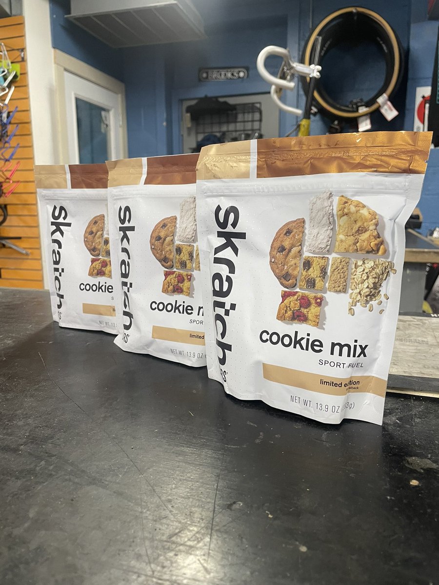 OneEyedz's tweet image. Looks like today is #goodmailday and I’ll be making tasty @SkratchLabs cookies soon!