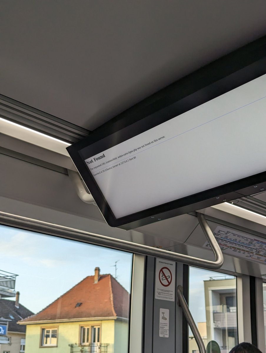 PatriciaDweb's tweet photo. @CTS_Strasbourg @CTS_Infostrafic vous avez un petit soucis d'affichage dans le tram A (au moins) https://t.co/oIcj6UCi6E