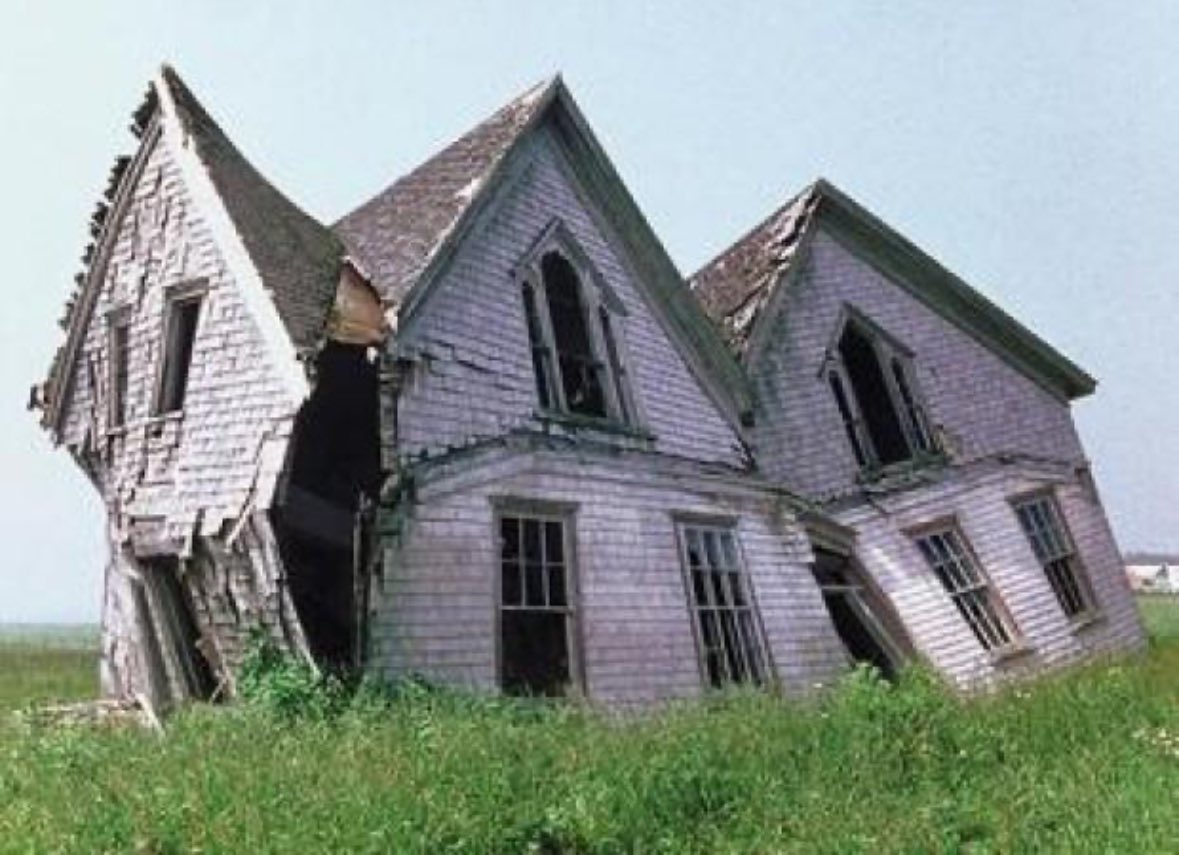 To my younger self: 

If mortgage rates touch 3% buy a fucking house no matter what, dummy

Wish I’d understood how good of a deal that was

Carry on