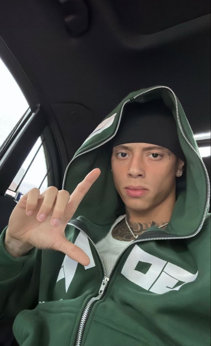 dollitann's tweet image. Central cee is so FINE