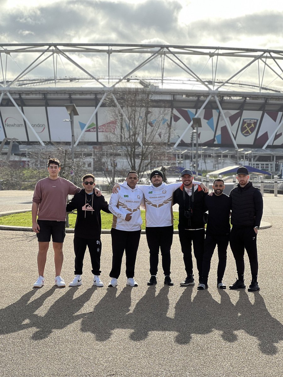 Curt (@cbottomley_) on Twitter photo Sadly after 4.5 years, I announce my departure from <a href="/SNG_Esports/">Team Singularity</a>.
I’m eager to stay working full time within esports and over my time I have worked in multiple areas.
If you know any organisations or companies looking for staff with vast experience, please let me know. 💙 Sadly after 4.5 years, I announce my departure from <a href="/SNG_Esports/">Team Singularity</a>.
I’m eager to stay working full time within esports and over my time I have worked in multiple areas.
If you know any organisations or companies looking for staff with vast experience, please let me know. 💙