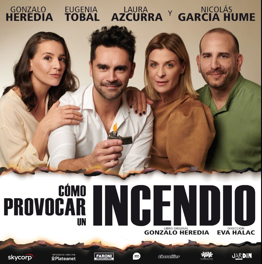 Laura Azcurra (@lauraazcurra) on Twitter photo Aquí estamos con este team de lujo contando una historia nuestra, argenta, de familias, lo heredado, lo de antes y lo de hoy ✨ La dramaturgia de esta comedia es de <a href="/gonzaloherediao/">Gonzalo Heredia.</a> De miércoles a domingo en <a href="/multiteatro/">Multiteatro</a>. Entradas por Plateanet Aquí estamos con este team de lujo contando una historia nuestra, argenta, de familias, lo heredado, lo de antes y lo de hoy ✨ La dramaturgia de esta comedia es de <a href="/gonzaloherediao/">Gonzalo Heredia.</a> De miércoles a domingo en <a href="/multiteatro/">Multiteatro</a>. Entradas por Plateanet