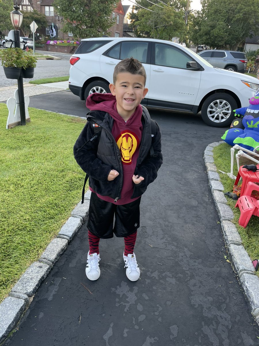 We are ready for Spirit Week!!! #crazysockday #HomecomingWeek #Mineola <a href="/MeadowDrPTA/">MeadowDrivePTA</a> <a href="/MineolaUFSD/">Mineola UFSD</a>