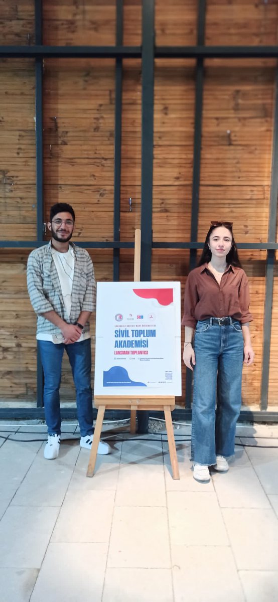 comuafat's tweet image. ÇOMÜ Afette Arama Kurtarma Topluluğu olarak Sivil Toplum Akademisi Lansmanına katılım sağladık. Rektör hocamızın konuşma yaptığı etkinlik yapılan bilgilendirmenin ardından sona erdi!

@onsekizmartuni