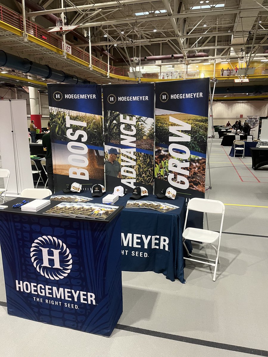 TheRightSeed's tweet photo. Iowas State students come and see us! ๐ช๏ธ
Currently looking for an Eastern Region Intern and a Sales Support Specialist to join our team.
#TheRightSeed #Hoegemeyer #AgIntern https://t.co/Geb2YX8VNx