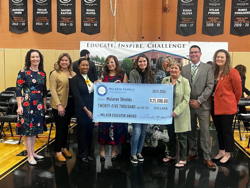 This morning, @Milken @Milken_jfoley named @NKHS_RI science teacher Malaree Shields as a 2023-24 #MilkenEducator! As an award recipient, she has received a $25K check as recognition for her excellence in STEM teaching. Congratulations! #MEA3K @nk_schools