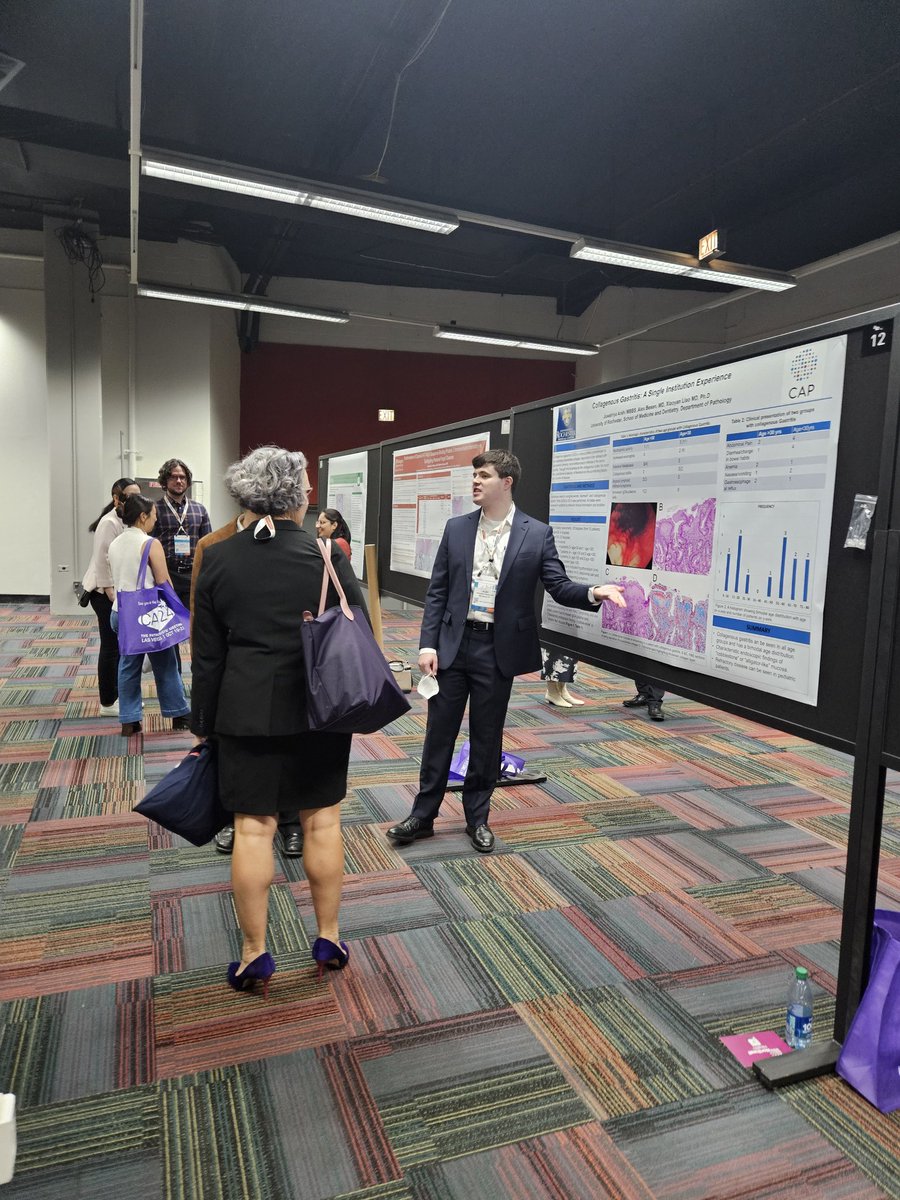 OASPath's tweet image. So proud of my @Pathology_URMC co-residents and attendings that presented posters at #CAP23 💖

#MyPathFamily #path2path #PathTwitter #PathX