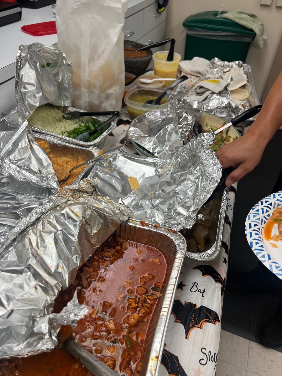CmdrColeman's tweet photo. Thank you to @HPOUTX for the lunch money! It’s the Eastside way for the meal selection today. This is the 1st meal of 3 that the fund went too. https://t.co/C4EtCF8CG5