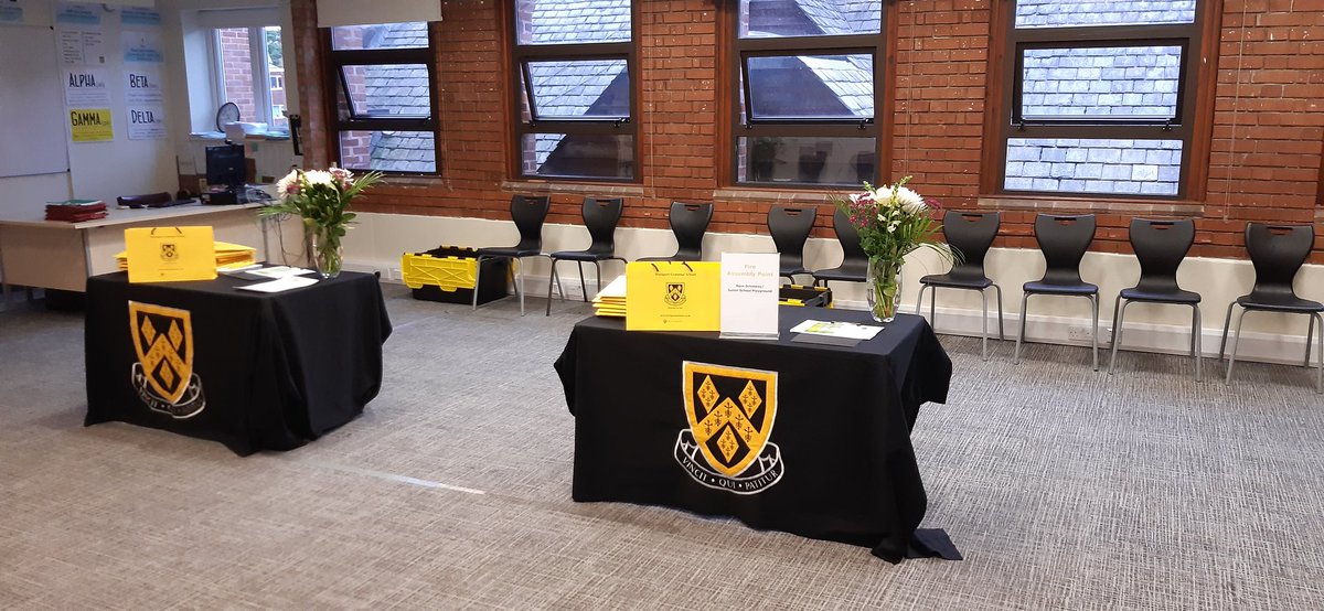 stockportgs's tweet photo. We are excited to welcome visitors to our Sixth Form Open Evening tonight!
Looking forward to seeing everyone there!
#SGSInspires #SGSSixthForm https://t.co/kTgLArBuOd