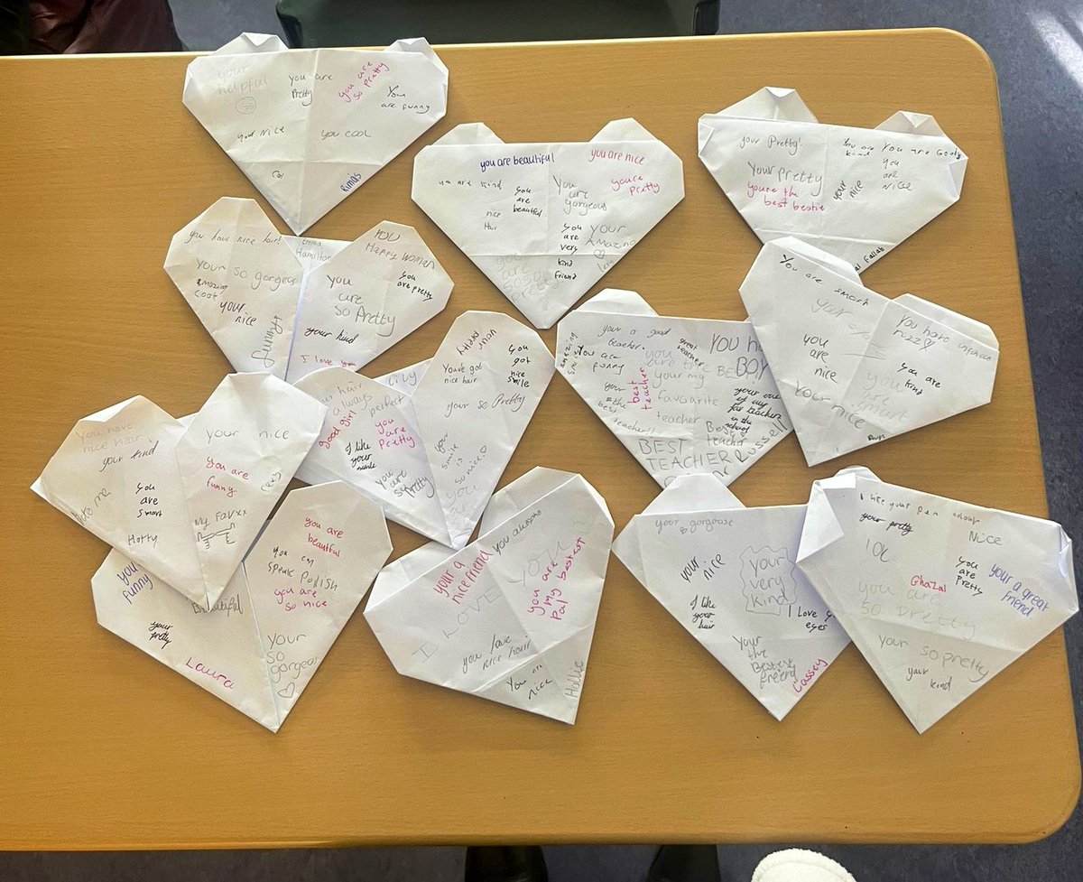 LourdesScience's tweet photo. To acknowledge #WorldMentalHealthDay Mr Russell’s S3 Biology class made these origami hearts which they passed around the class and wrote kind messages to each other on them 🩷❤️🧡💛💚🩵💙💜🖤🩶🤍 What a fantastic example of Love, Teach, Care @LourdesSec https://t.co/UDJCc6TRUB