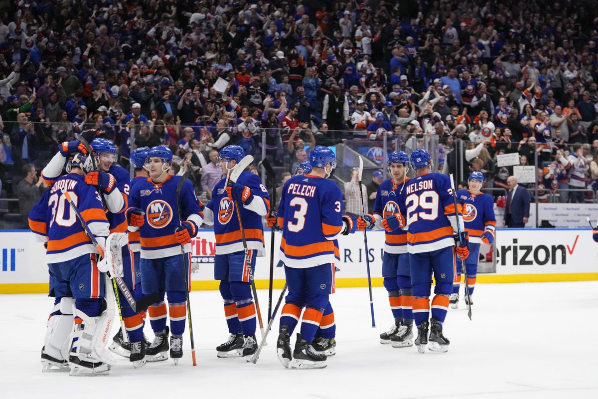 IpshaNur's tweet photo. The New York Islanders have announced their 23-man roster #WorldMentalHealthDay #呼和浩特 #TMA2023 #DOXcoin #Dodgers #Hazard #Packers #Raiders #RaiderNation #WWERaw #Roberts #tuesdayvibe
https://t.co/2hHERjzQXo https://t.co/UHPaLuD87A