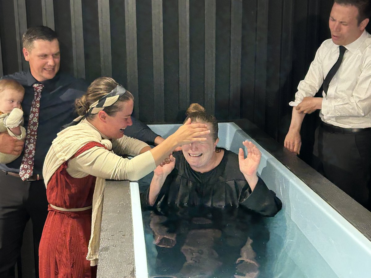 NextTownMinistries tweet media