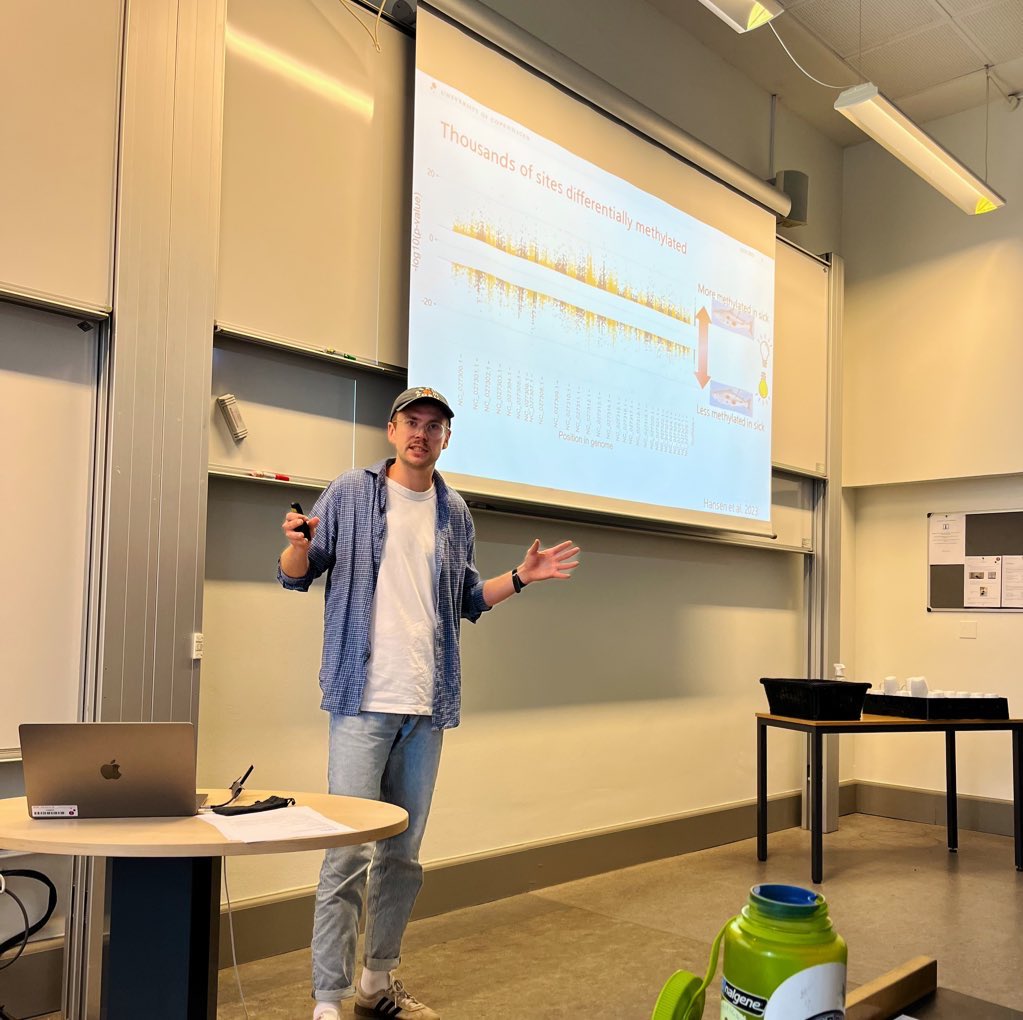 Center for Evolutionary Hologenomics tweet media