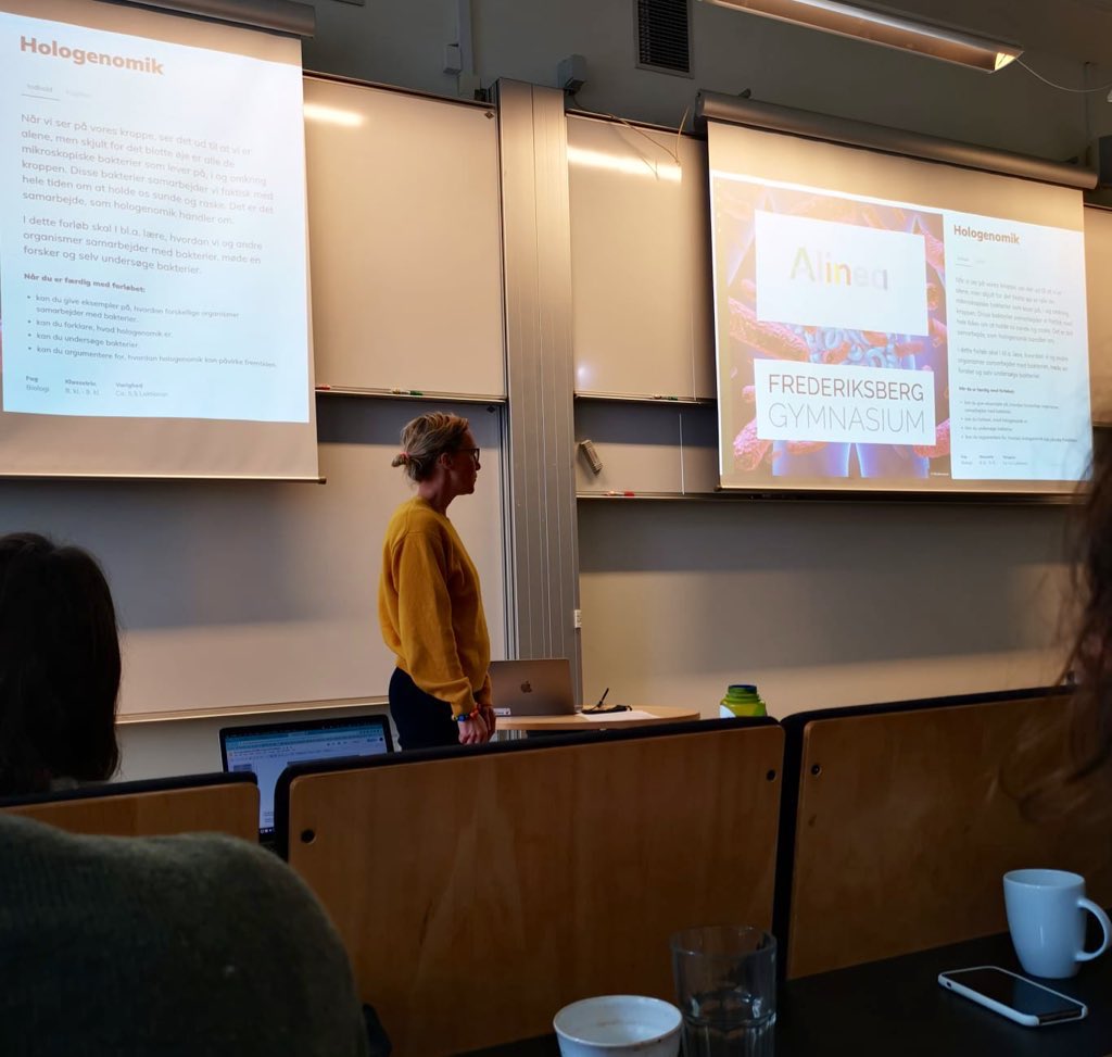 Center for Evolutionary Hologenomics tweet media