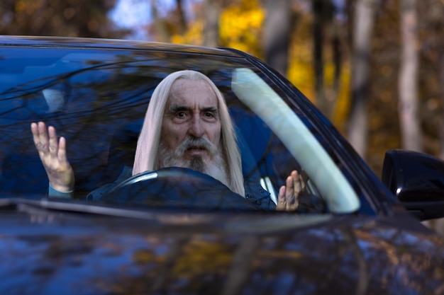 Bonjourent d'après vous qui est cet individu ? #montajeudmo