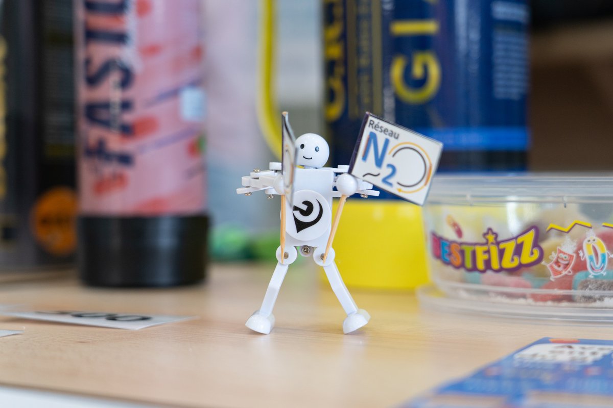 CHU_Lille's tweet image. La @FiliereProto était mobilisée aujourd'hui à l'Institut Cœur Poumon à l'occasion de la @FeteScience #FDS2023 pour une sensibilisation sur les dangers du protoxyde d'azote 💨.