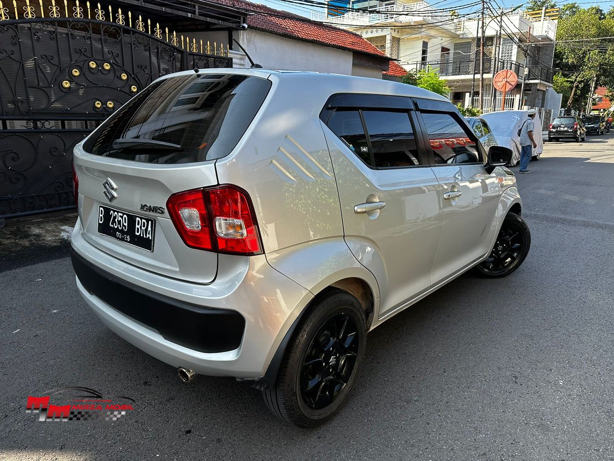 Lur dulur disini siapa yang mau mobil matic budget ceper? Mobil kesukaannya emak emak &amp; keluarga muda

Suzuki Ignis GL AT 2019 
Plat B Jakbar
KM 42rb😍
Tangan 1 dari baru 
AC, mesin, kaki2 ok
Cash 132 jt Nego smp jadi 
Angsuran 3.1jt an aja 
wa.me/6281220086656
#zonauang