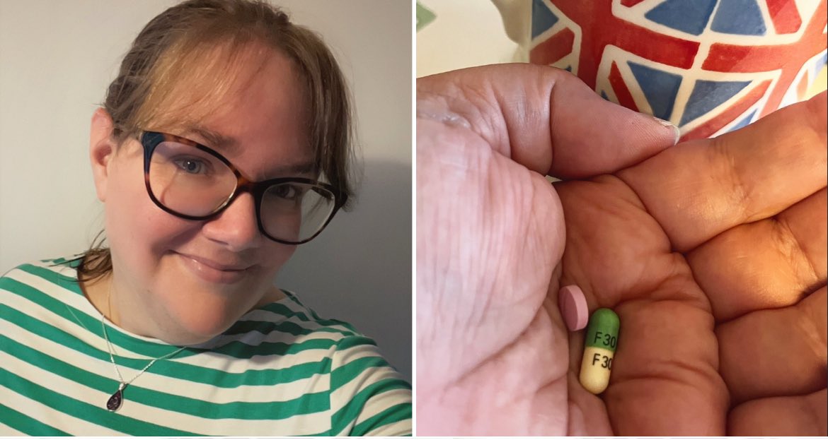 MeltedMoments's tweet photo. It is #MentaHealthAwarenessDay for me every day. I have to work very hard to look after my mental health. The smile is what people see, the meds are what goes on behind the scenes #EndTheStigma https://t.co/CSPjSH2O0D