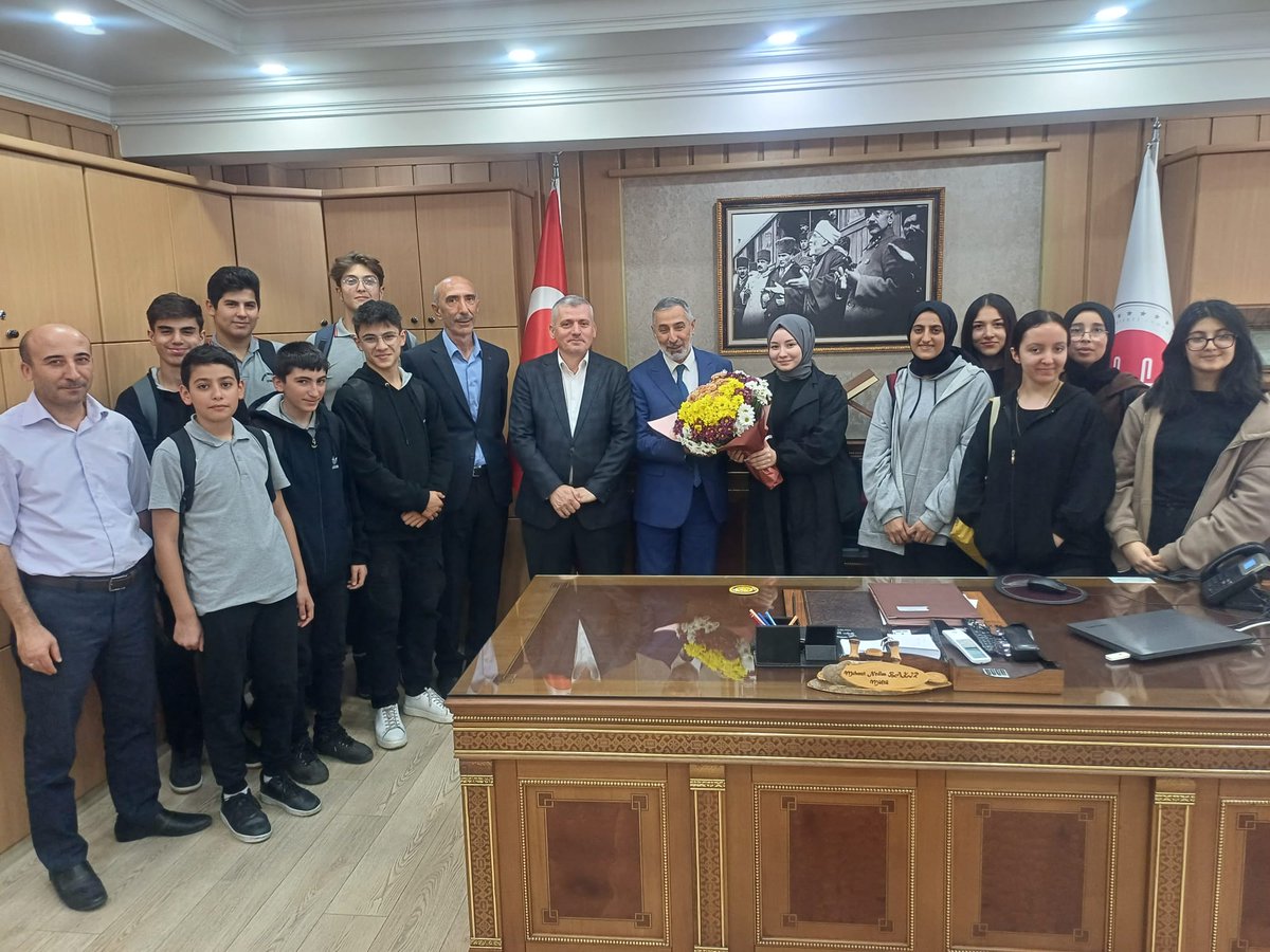 'Din Görevlileri Haftası' münasebeti ile İlçe Müftülüğümüze ziyaret gerçekleştirdik.