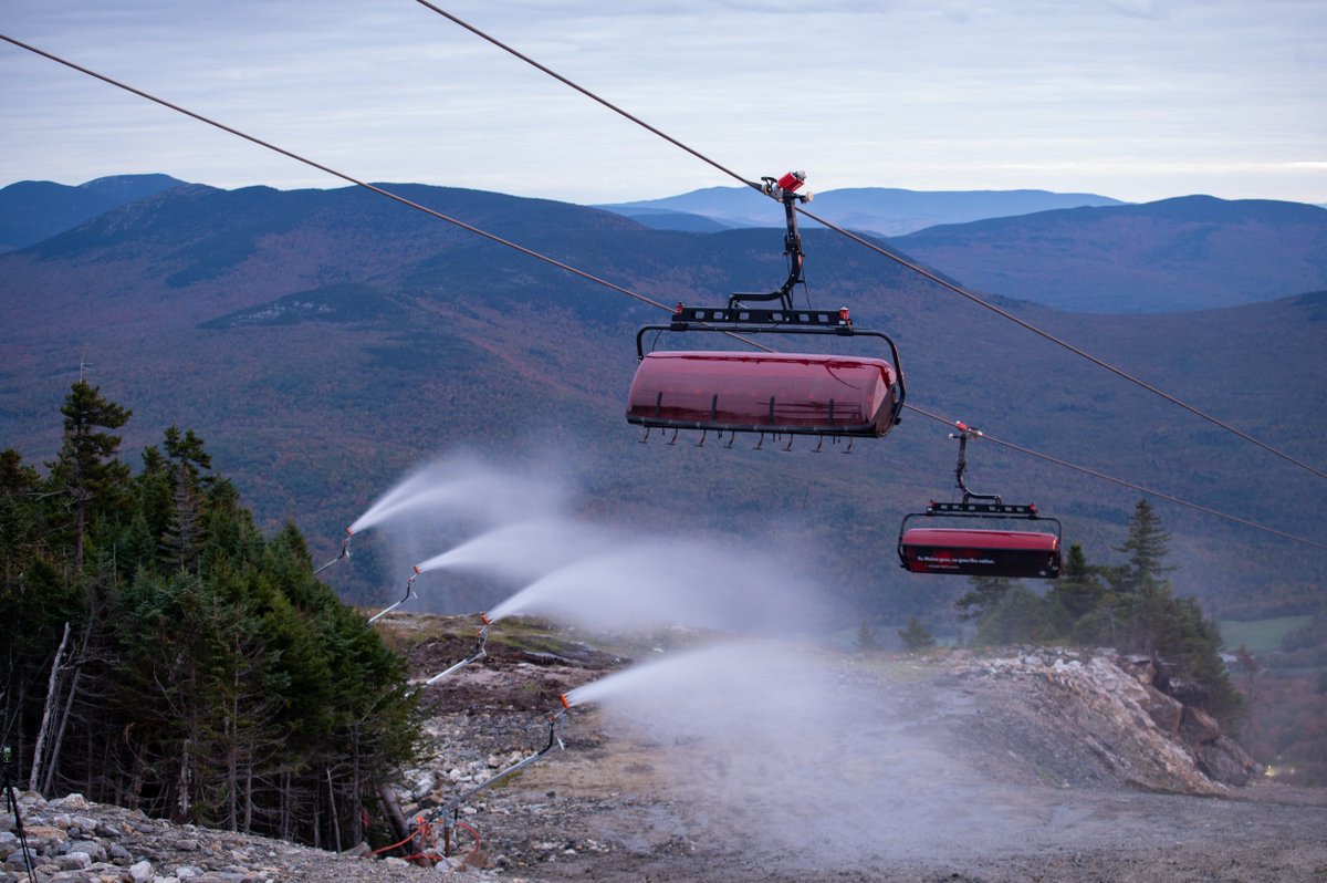 sundayriver's tweet photo. Snowmaking Test: Complete ✅ https://t.co/o5CwYBVJiN